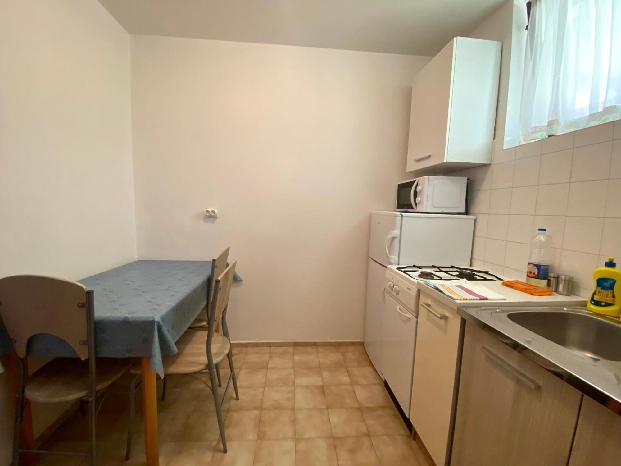 Lungomare Apartman *